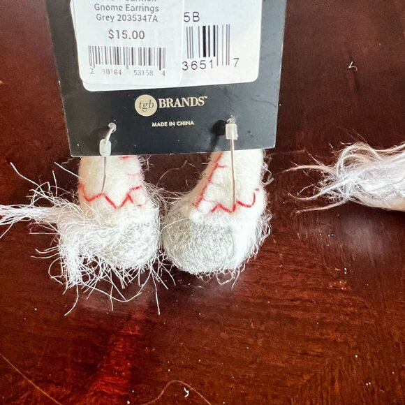 Coco + Carmen christmas holiday felted Gnome Earrings set  & Gnome pin‎ - Picture 8 of 13